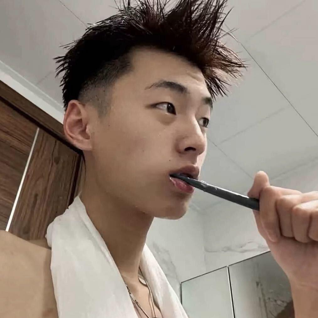 听风不见山.