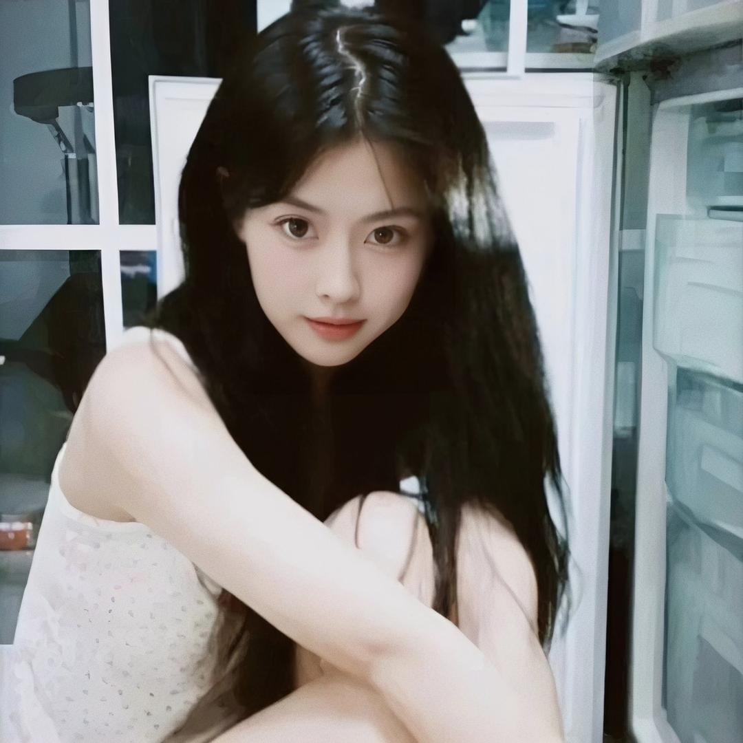 🖤R.