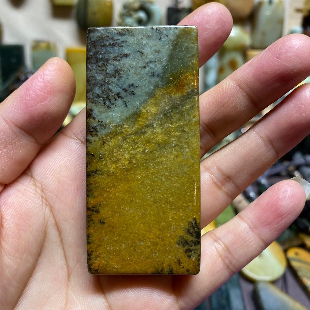红润珠宝玉器岫玉