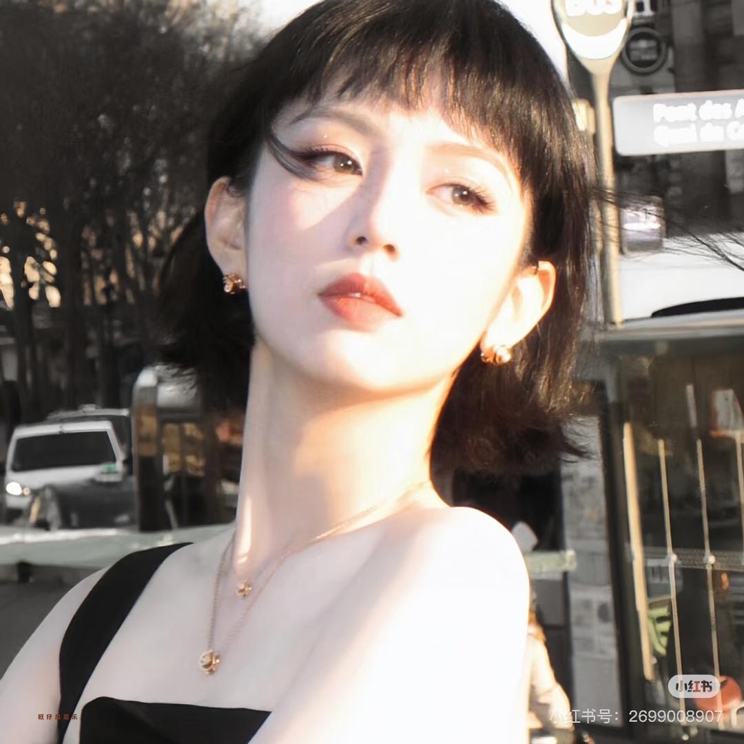 ZIZI