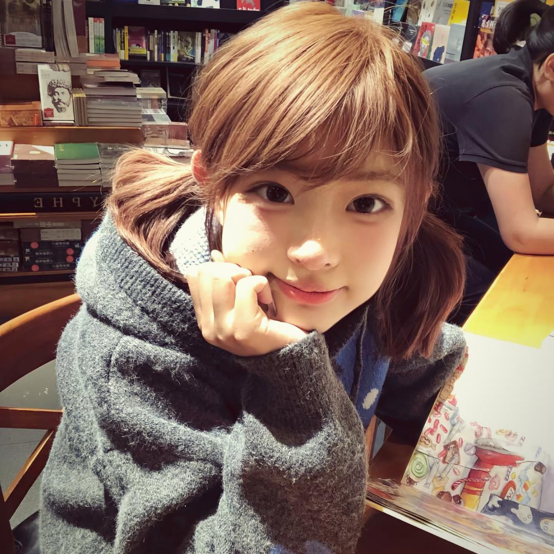 虚伪女人