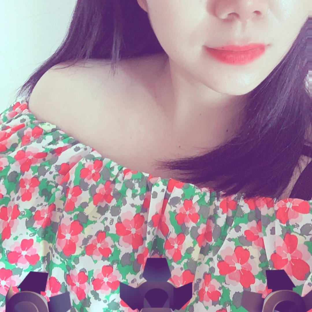 梁💋小姐