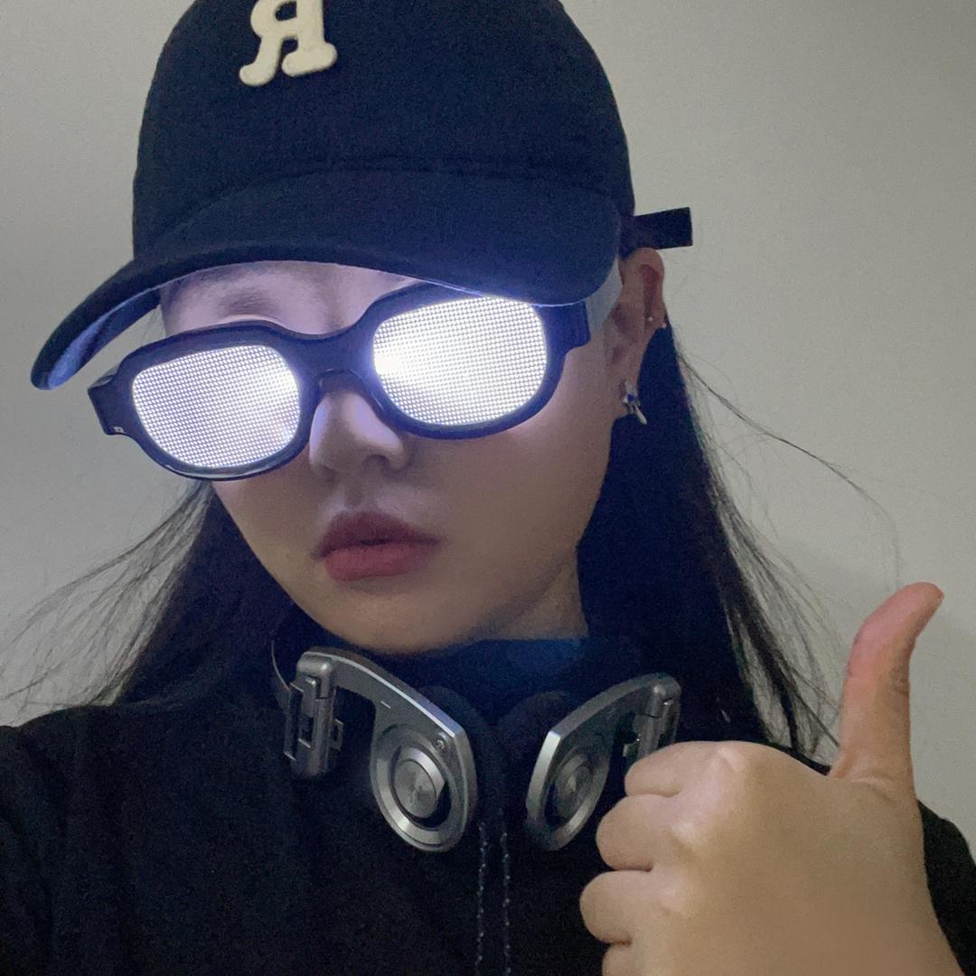 年纪轻轻的穆女士