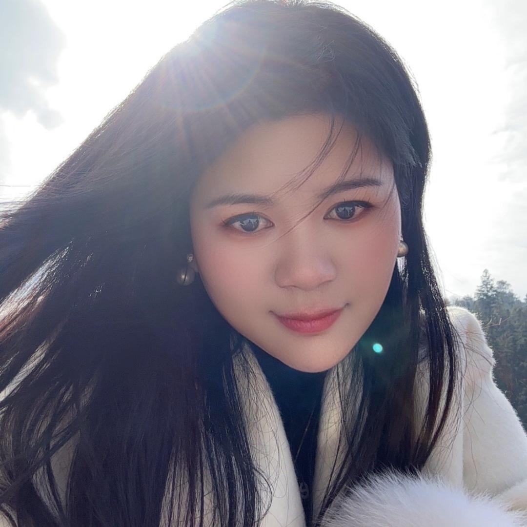 蓝宇装饰小七姐