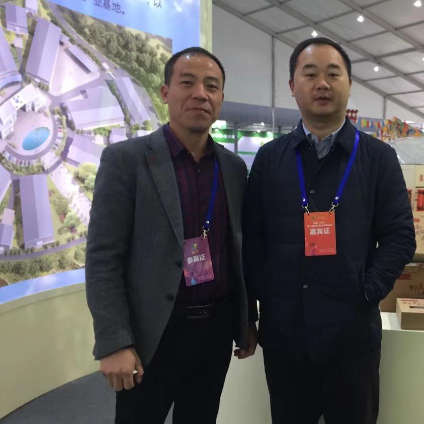 金西农业成就霸业天麻传奇哥