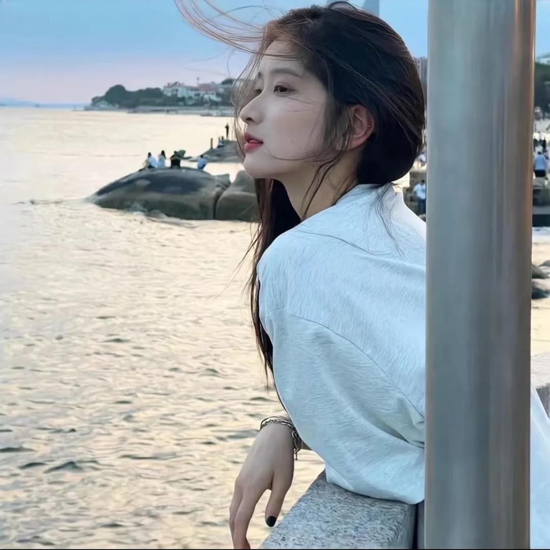 奕飞