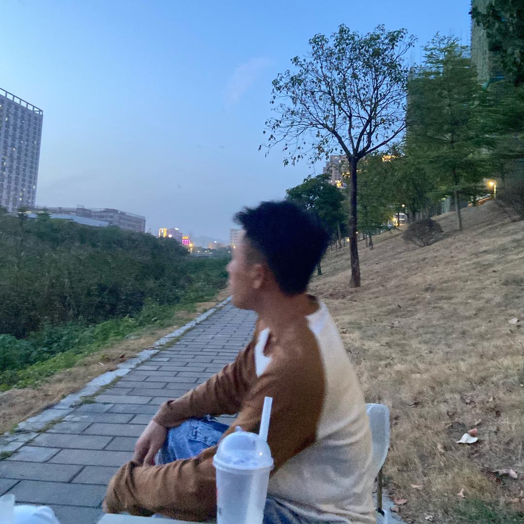 韦大仁