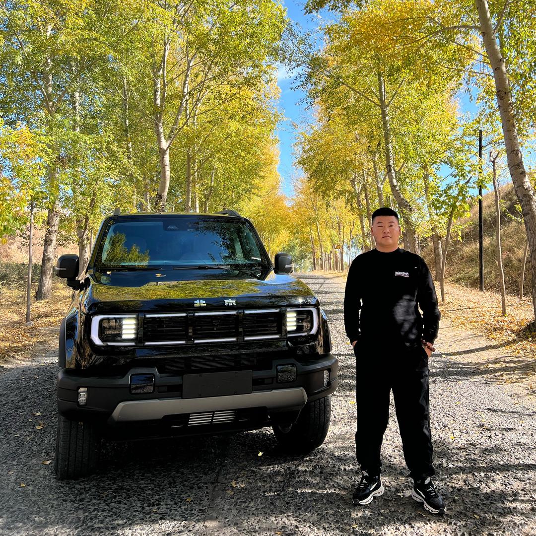 诗和远方越野BJ40