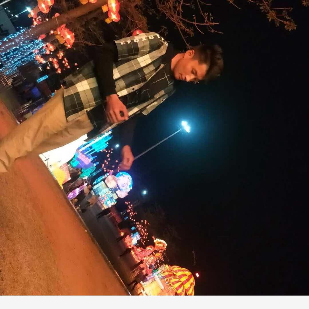 对方正在输入……