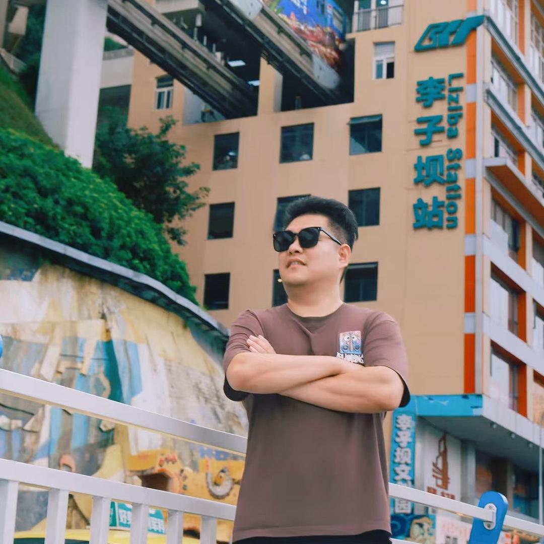 不甘平凡的小权