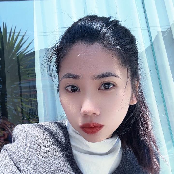 香蕉代办小芳
