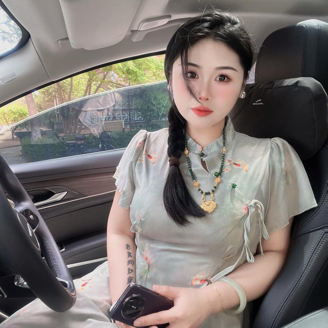 (闭店休息中）蜜小姐微胖定制
