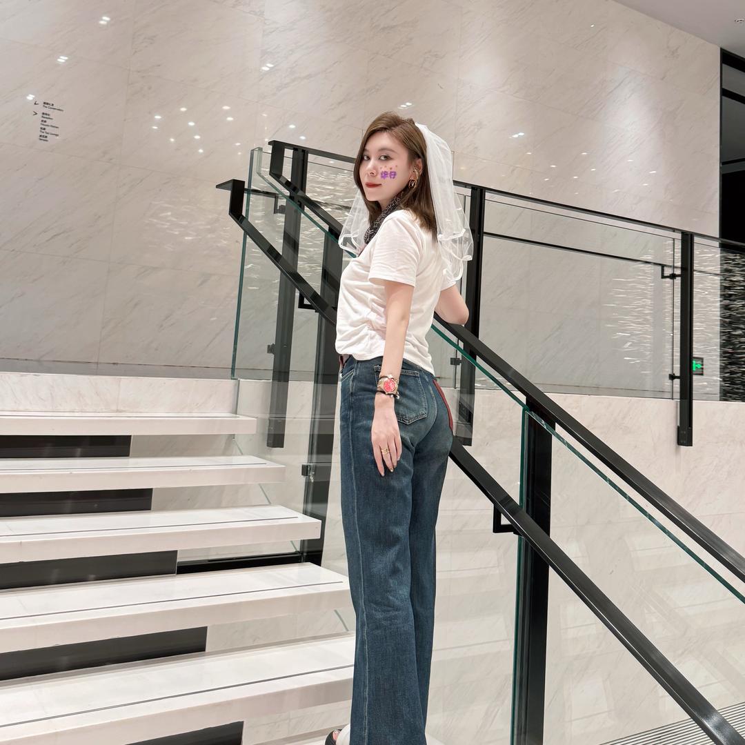 仙的桃桃🍑（爱月亮）