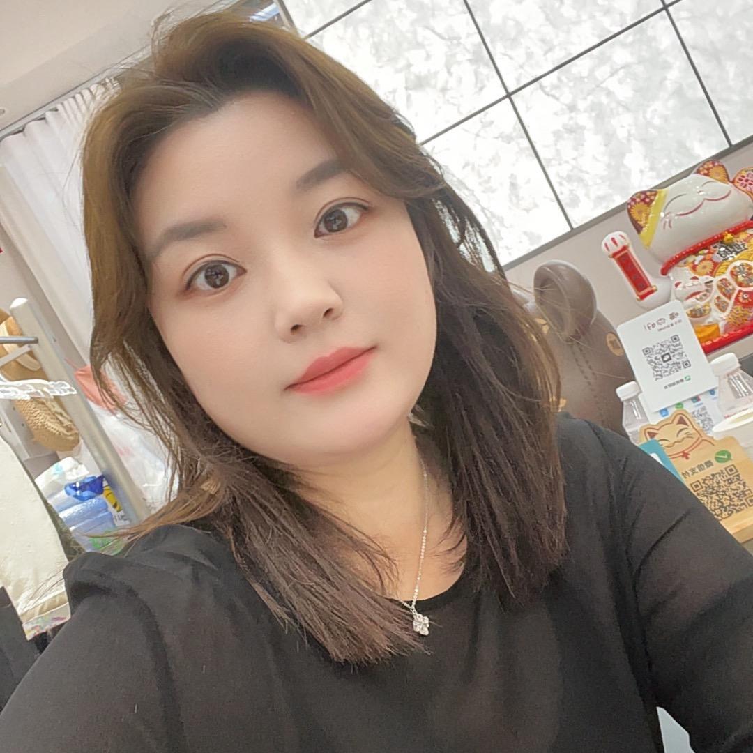 伊丹妮服饰～妮子