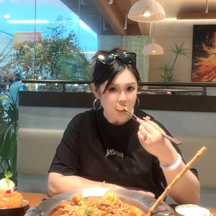 梁才曙光大倩倩---中秋福利