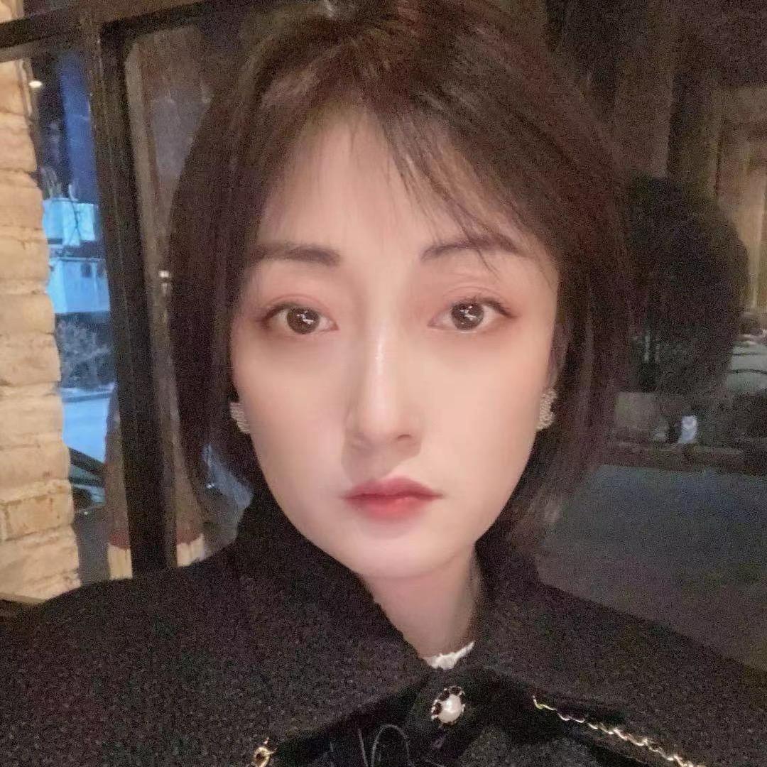 卖君子兰的小姐姐