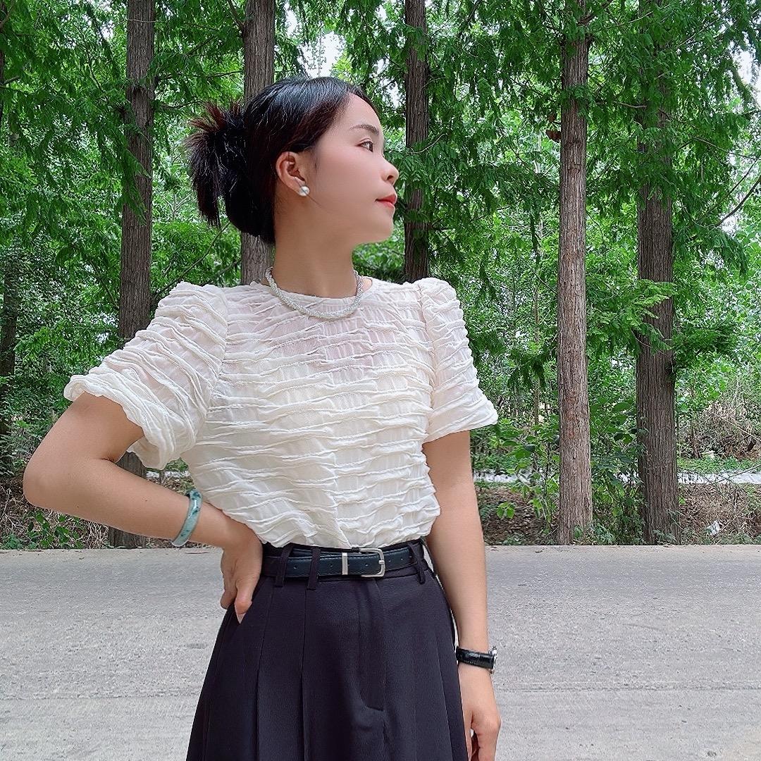 爱笑的小钰
