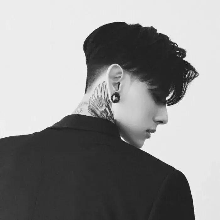 张💋张