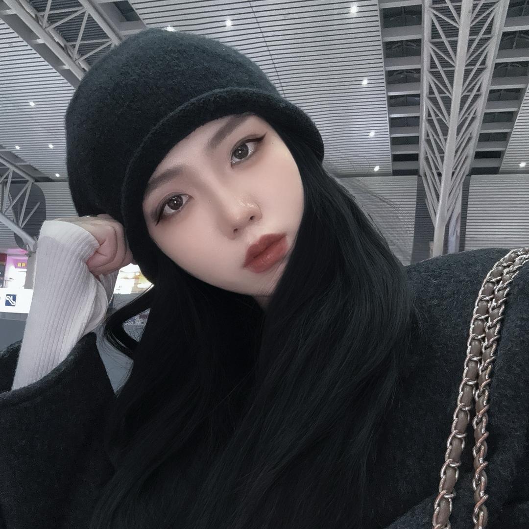 周🌟的野蛮女友💕