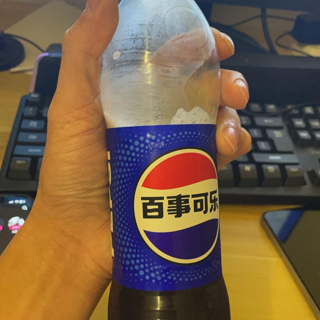 M C小洲