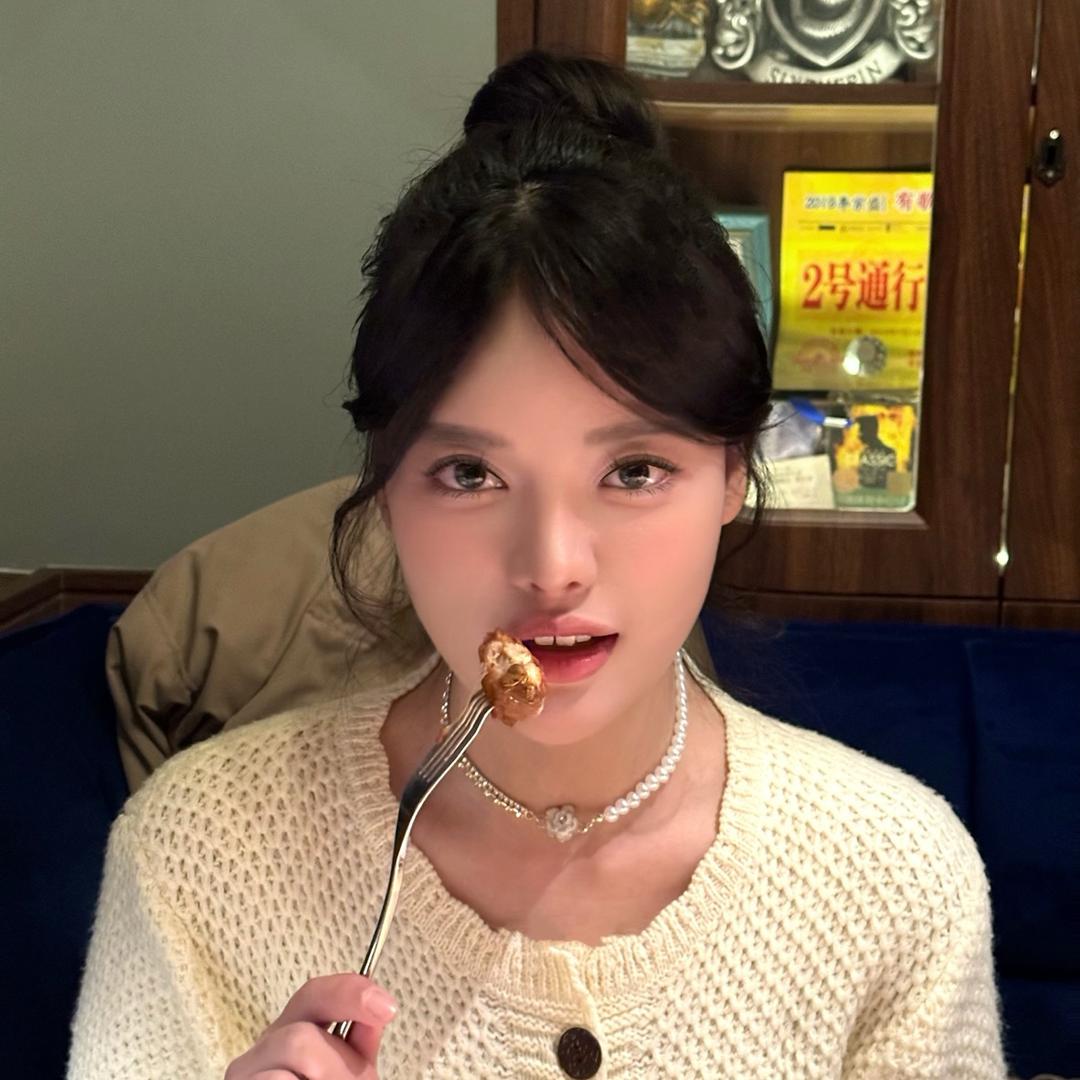 小阿琪ye