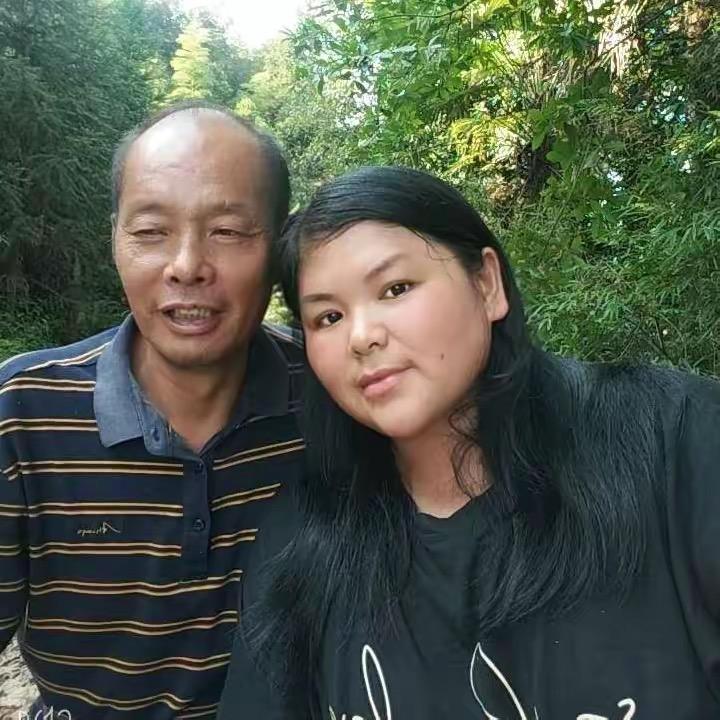 努力的珍珍