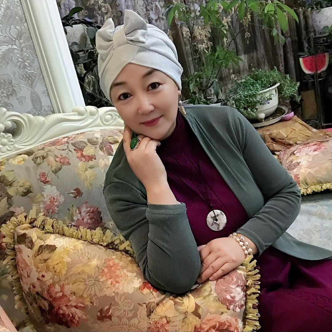 国贸大厦141房摆姐在三亚