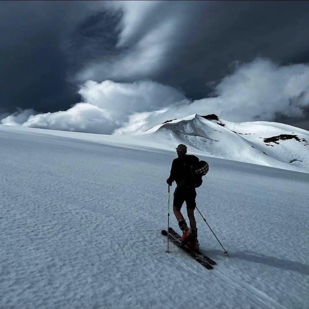 德驰二手车（小杨）