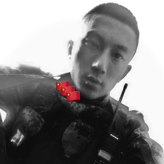 🇨🇳老陆-磊。