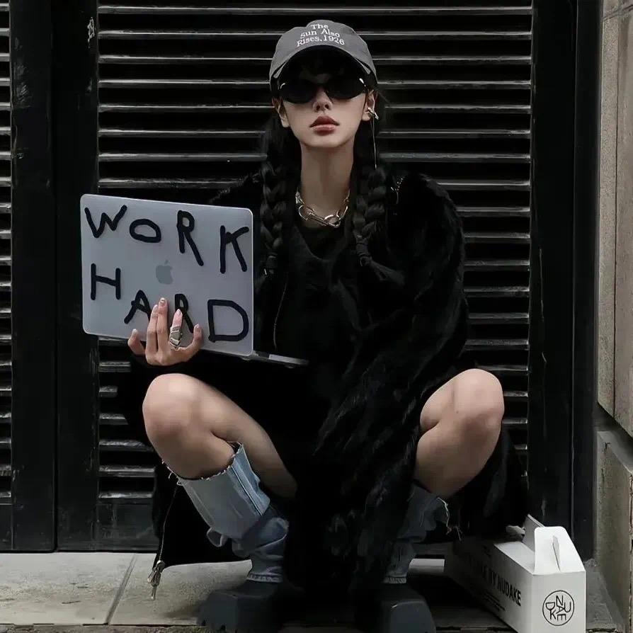 98岁美艳少妇