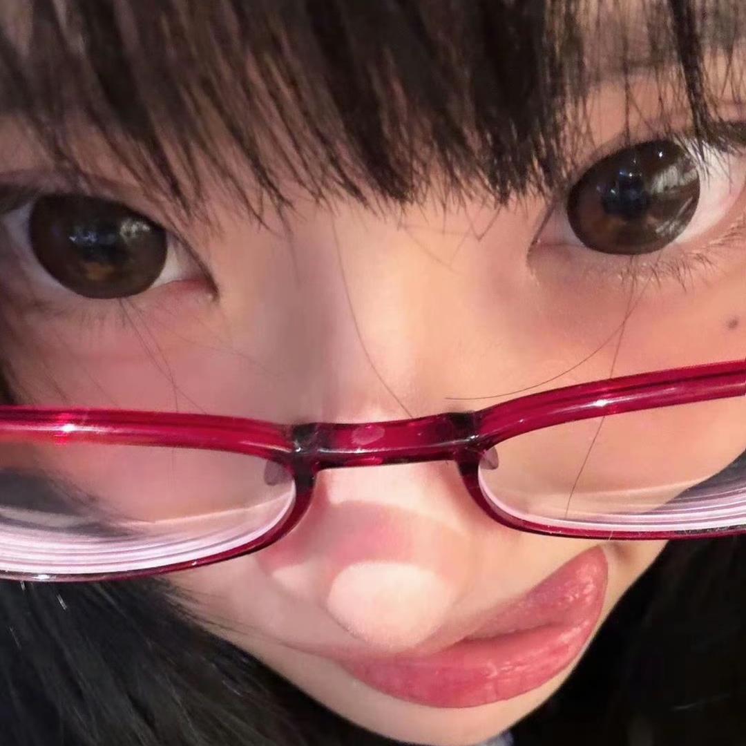 一个鸭脖aa