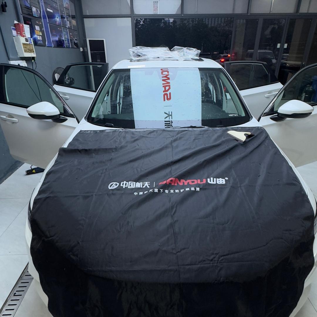 中国航天山由车窗膜（北海授权店）