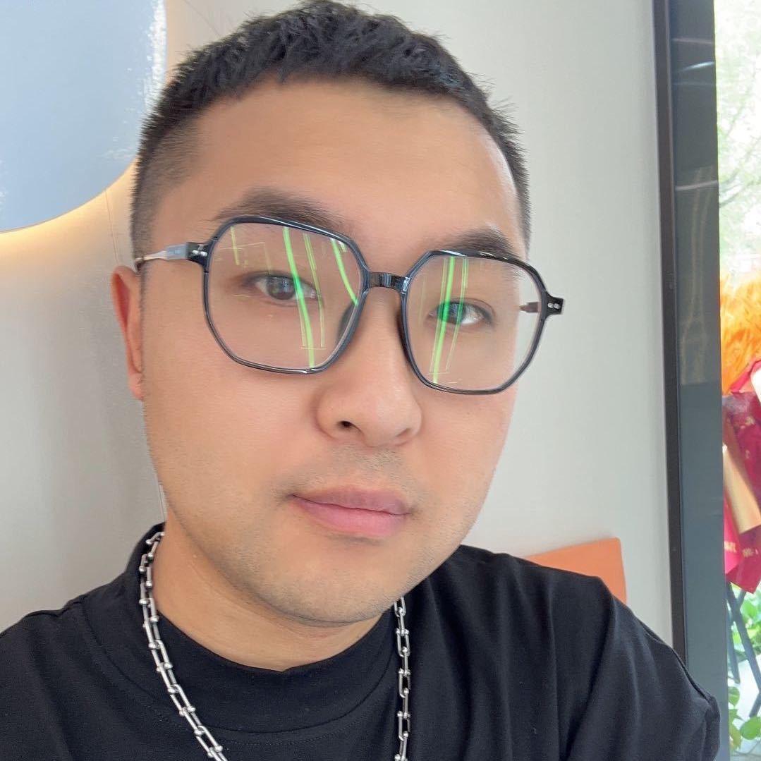 天地人发艺会馆 李少强