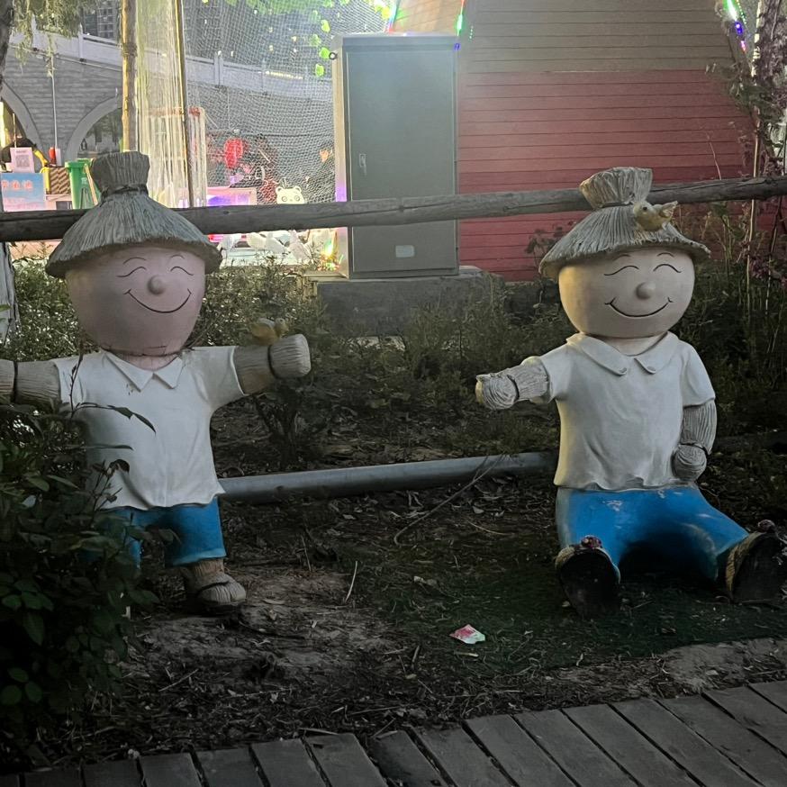 清风明月枝头动