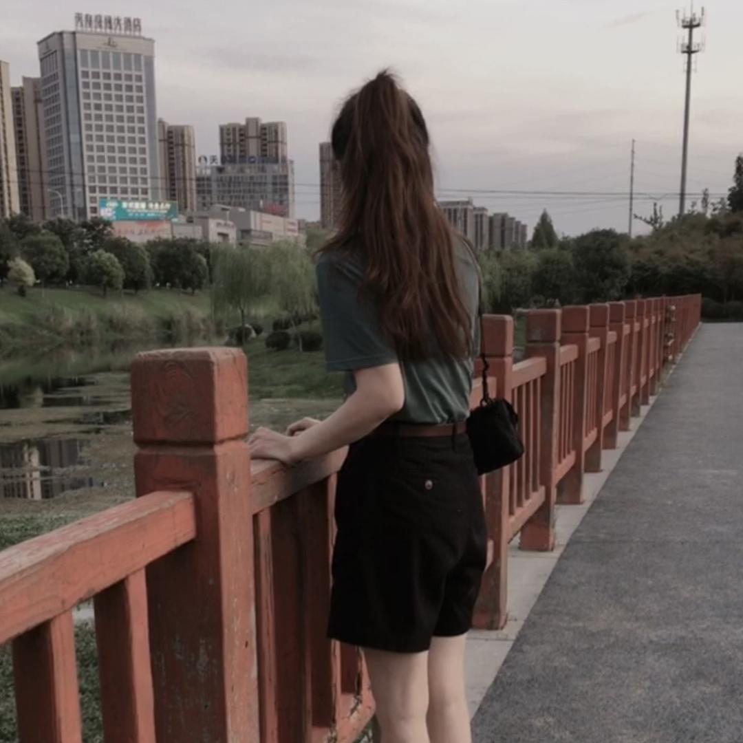 刘芮荧