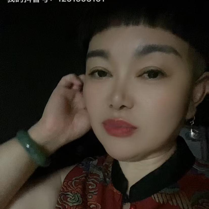 万姐，🌷