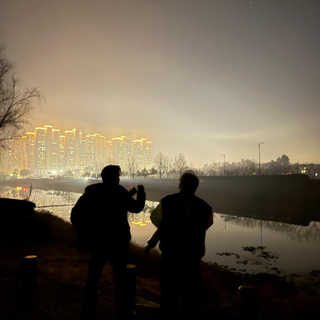 在挖达瓜擦喝鑫爸客