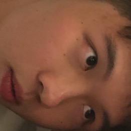 努力工作的月月