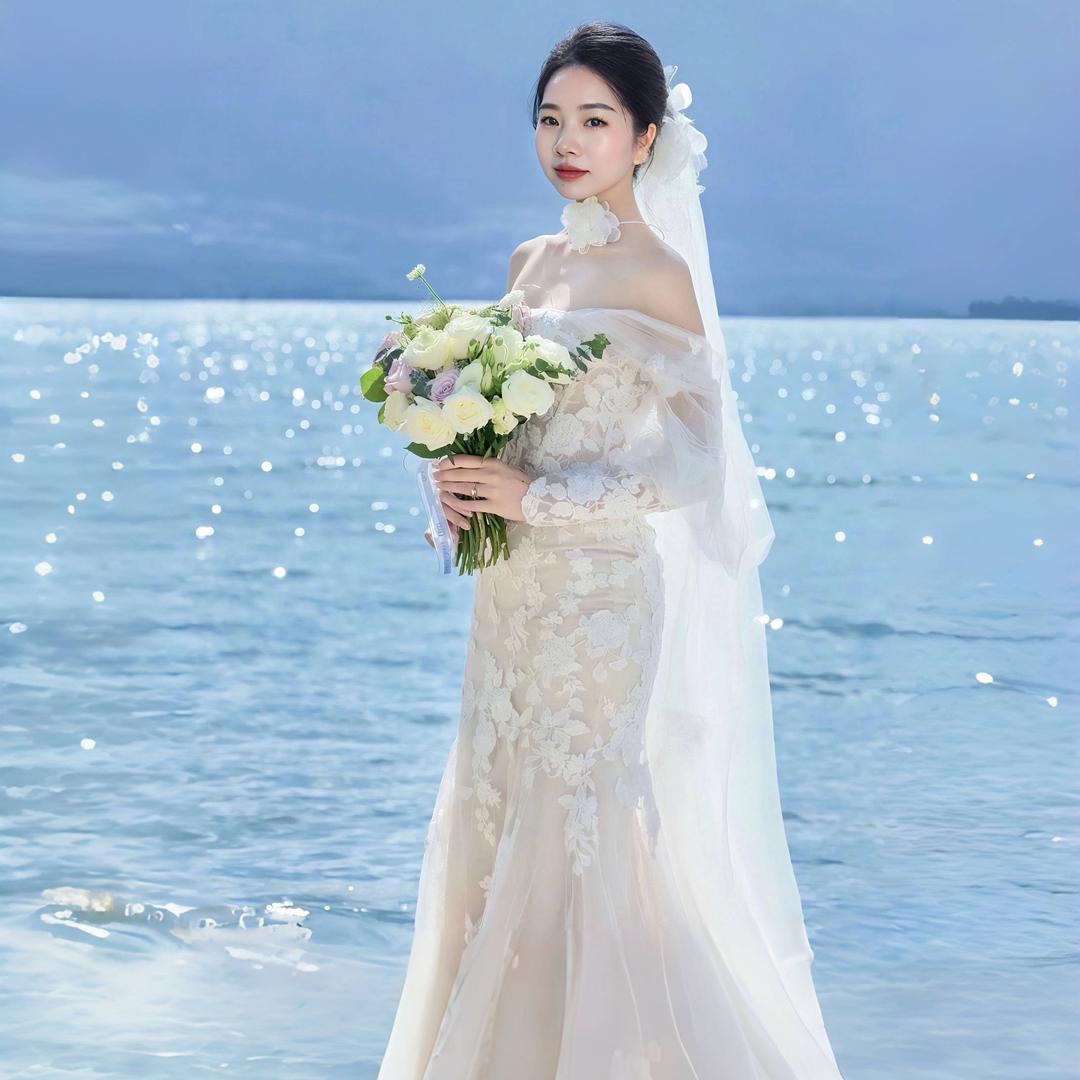 任间小富婆聊身材