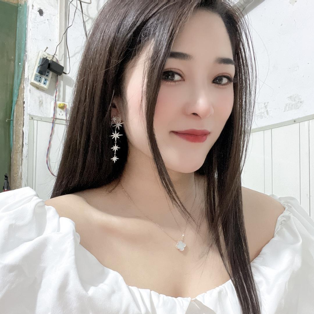 薇薇👑