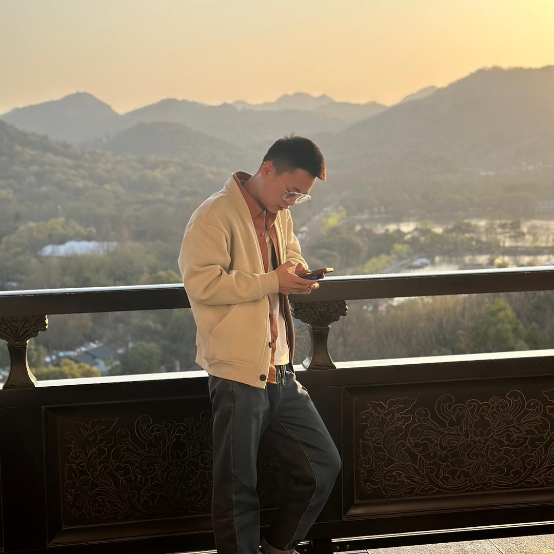 朔州精艺窗帘墙布工厂店