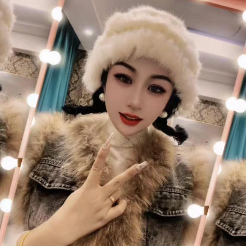 苏州火灿灿服饰商行