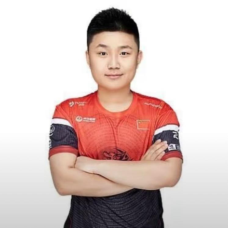 职业选手吕郑豪