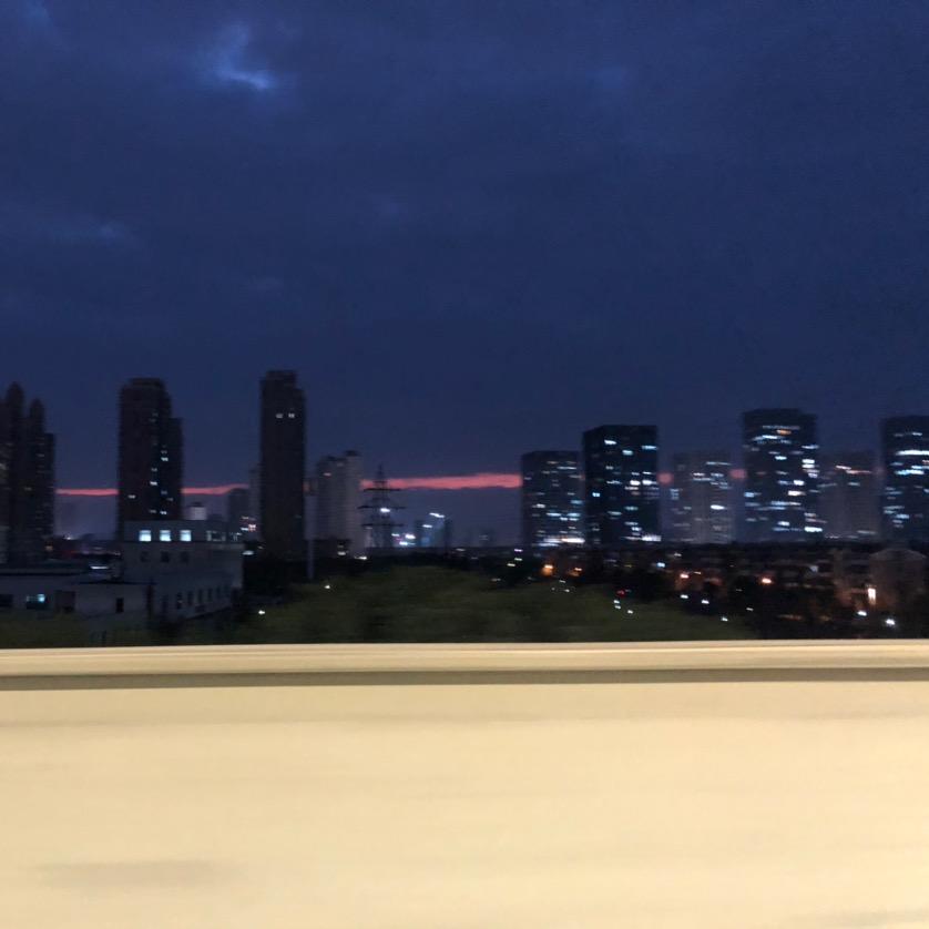 荣哥汽车批发超市