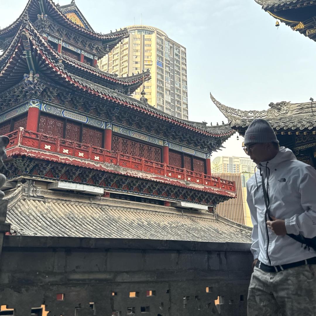 纽约热心市民