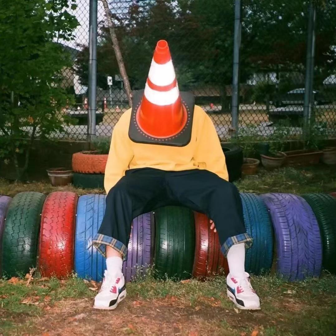 N。