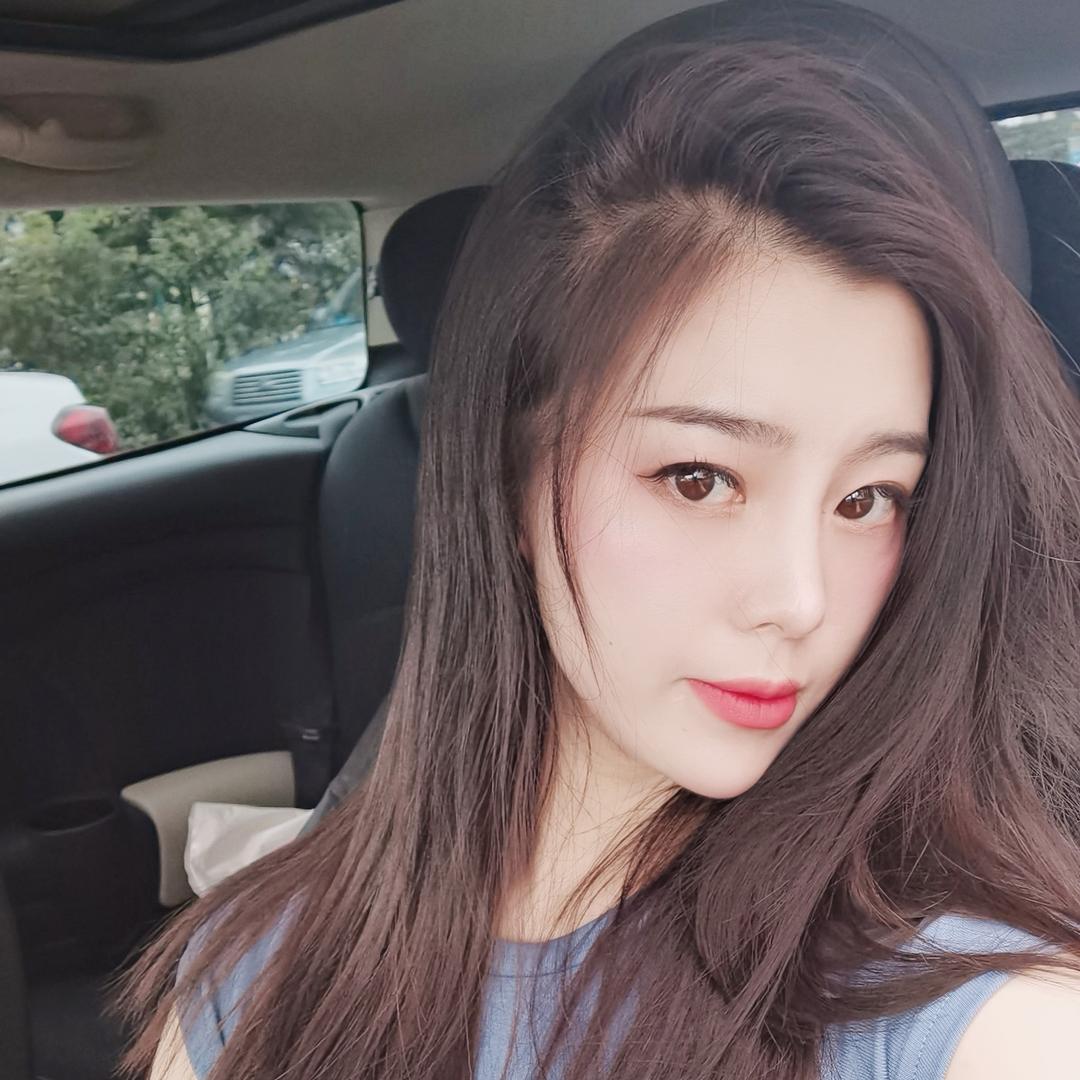 飞天小黛丝