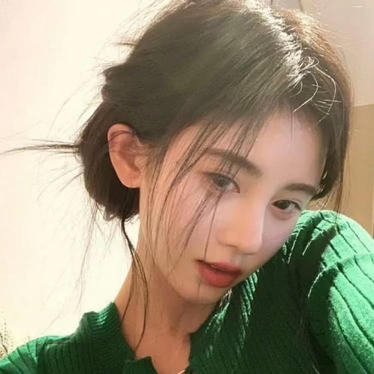 不爱吃香菜。