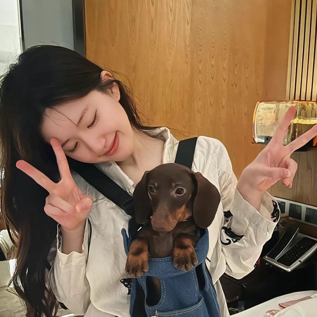 ￴  ￴￴￴  ￴￴ ￴  ￴￴￴