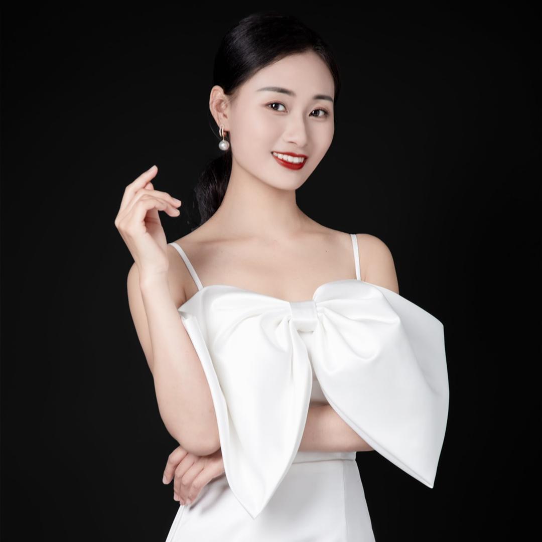 内江小玉化妆纹绣皮肤管理